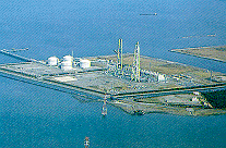 LNG火力「新大分発電所」写真