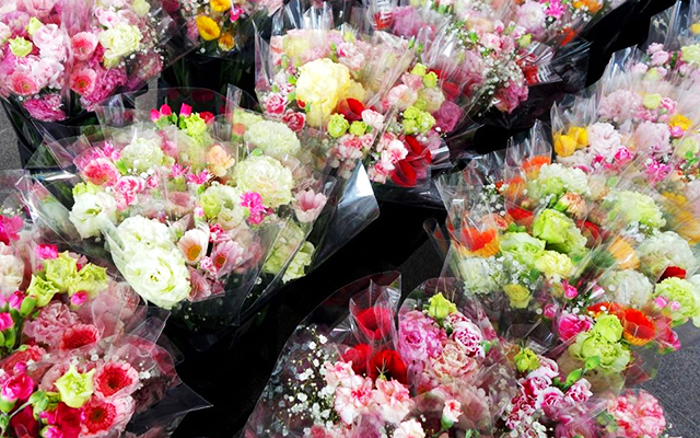 花の購入を通じて生産者の皆さまを支援する取組みを実施しましたのイメージ