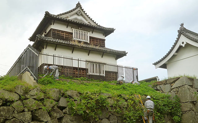 軍師 官兵衛 ゆかり地での清掃活動のイメージ