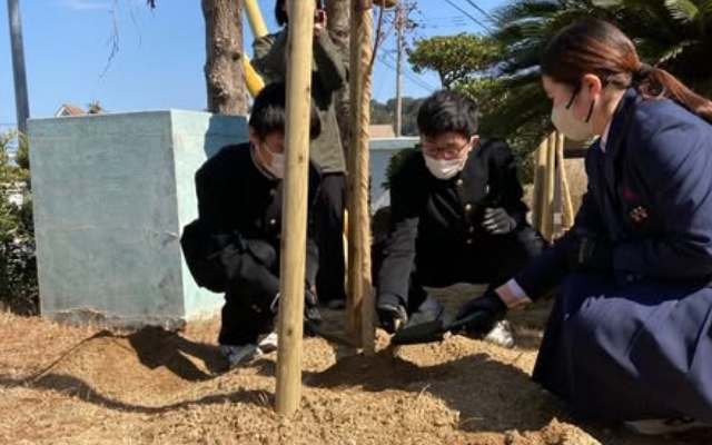 諫早市立小野中学校の生徒の皆さまと環境保全活動を実施しました
