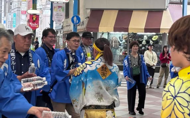 第27回 YOSAKOIさせぼ祭りで給水ボランティアを行いました！