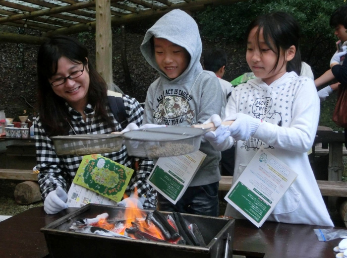 炭火焙煎カフェ