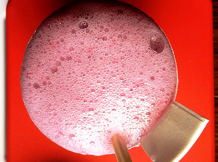 色の変わる練り菓子を作ろう! 100円