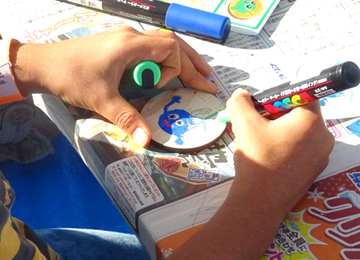 木工バッジづくり 無料