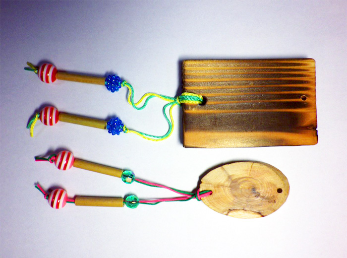 世界に1つのマイストラップ 100円~200円