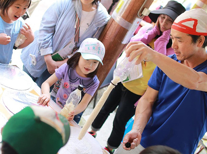 ペットボトルPIZZA 500円