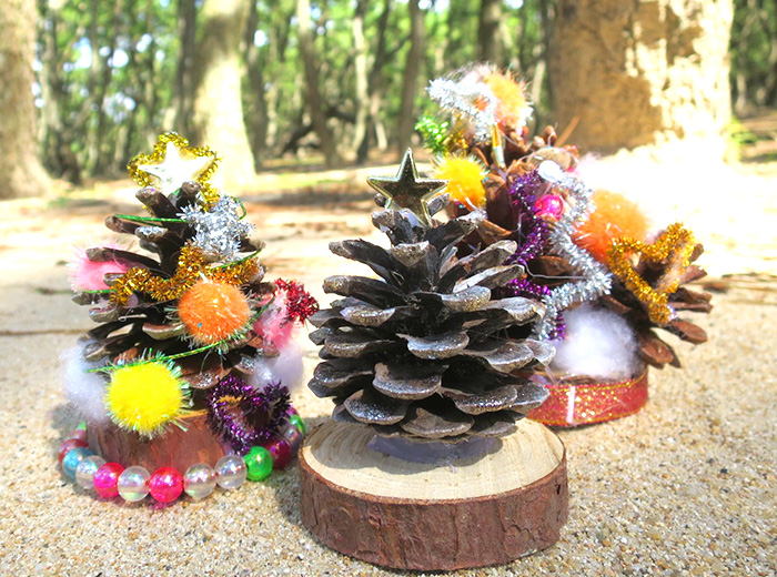 松ぼっくりクラフト 0円