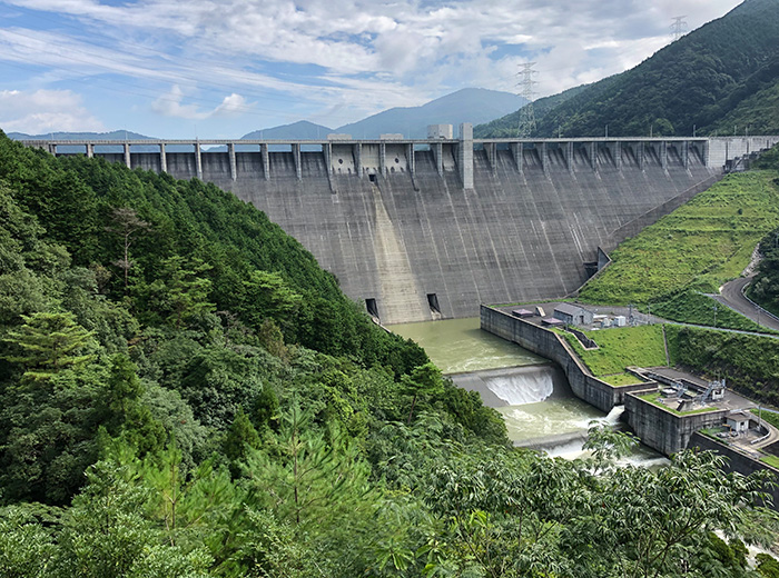 嘉瀬川ダムの写真