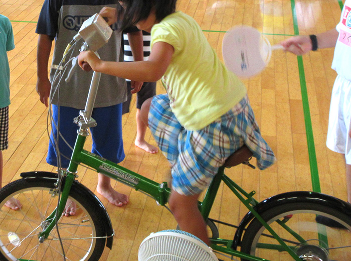 自転車発電体験(午後から) 無料