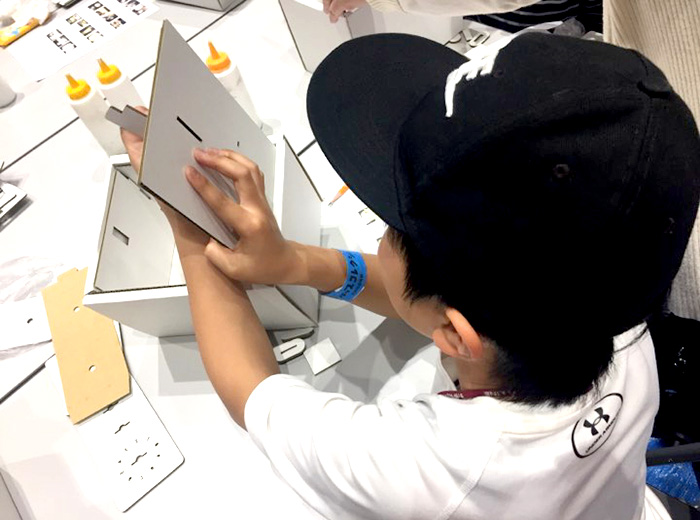 段ボール工作 500円