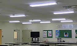 LED照明器具設置状況（食堂）の写真