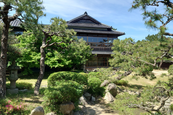 舞鶴荘 庭園の写真 その2