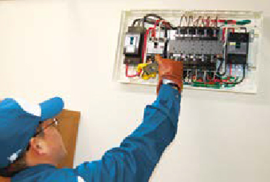 分電盤の点検のイメージ