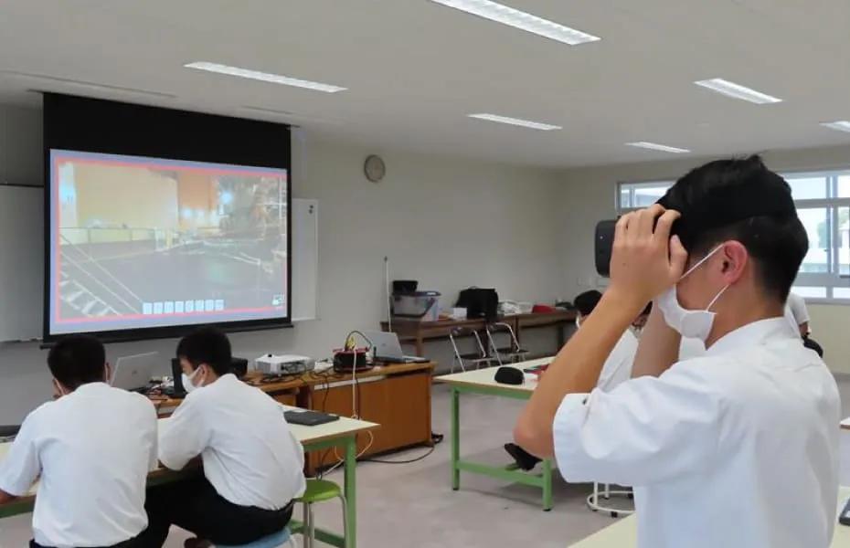 VR見学システムを用いた発電所見学会