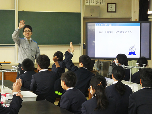 小学生・中学生　出前授業の写真