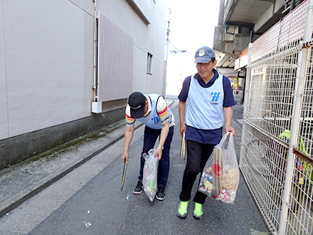 清掃活動の様子