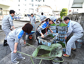 佐賀河川清掃の様子