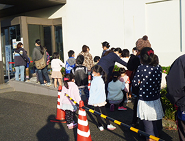 山川発電所展示館の冬休みイベントの様子