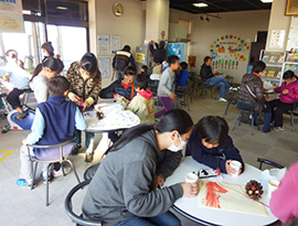 山川発電所展示館の冬休みイベントの様子