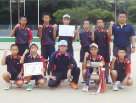 男子優勝　天水中学校の写真