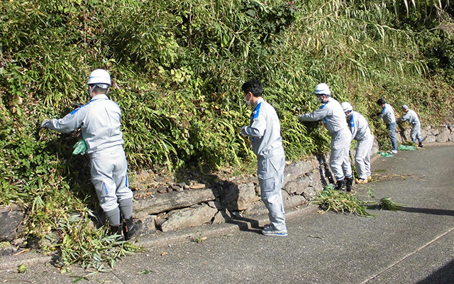 松浦史料博物館周辺石垣清掃ボランティアを実施しましたのイメージ