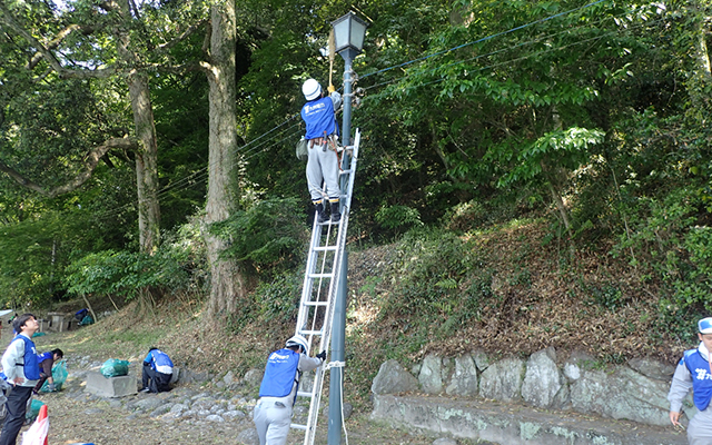 日田川開き観光祭前「おもてなし」清掃活動の写真