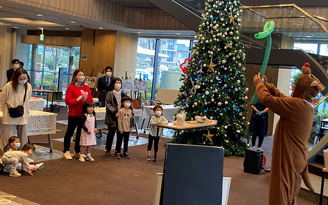 熊本支店の施設、フラットスクエアで親子向けクリスマスイベントを行いましたのイメージ