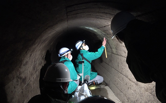 厳木第二水力発電所の導水路内部を点検しましたのイメージ