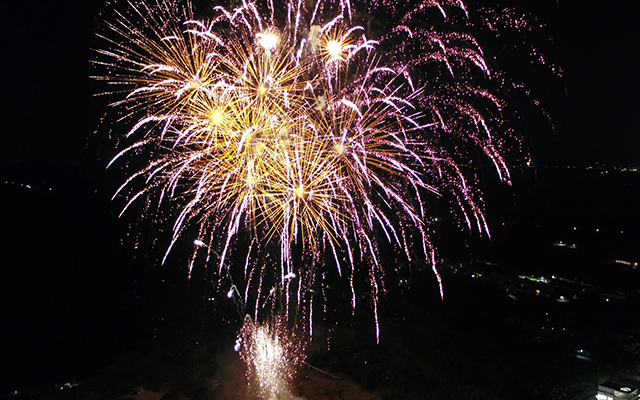 かごしまウィンターナイト大花火大会のドローン空撮を行いましたのイメージ