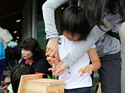 小鳥の巣箱をつくろう