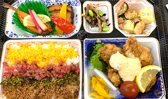 お弁当販売で地域のお店を応援(日向営業所)の写真