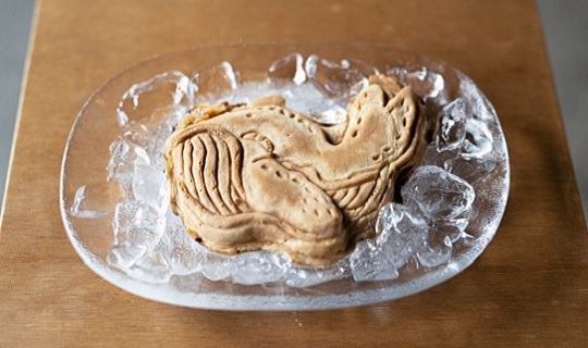 「くじら焼」から夏季限定「冷やし塩レモン」が登場しました！の写真