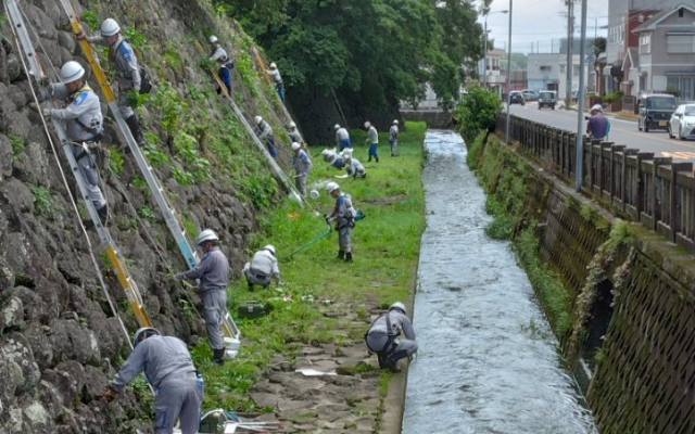 ～「こらぼらＱでんeco」の取組み～五島市福江城の清掃ボランティアを実施しました