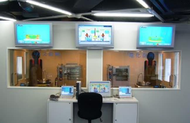 電化厨房・ガス厨房比較　写真①