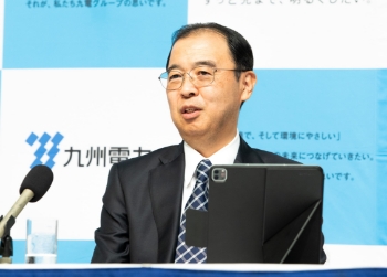 画像：社長記者会見（動画）